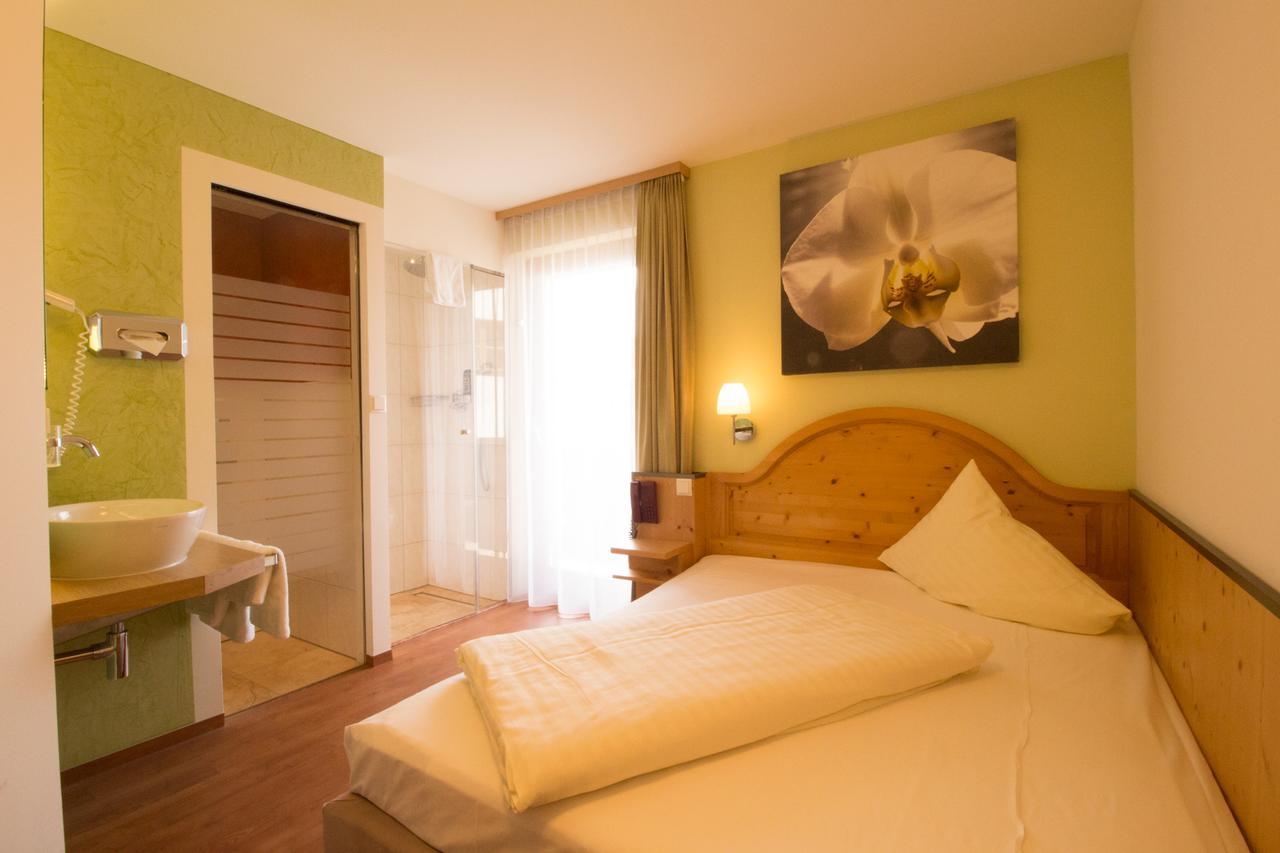 Hotel Munde Telfs Exterior photo